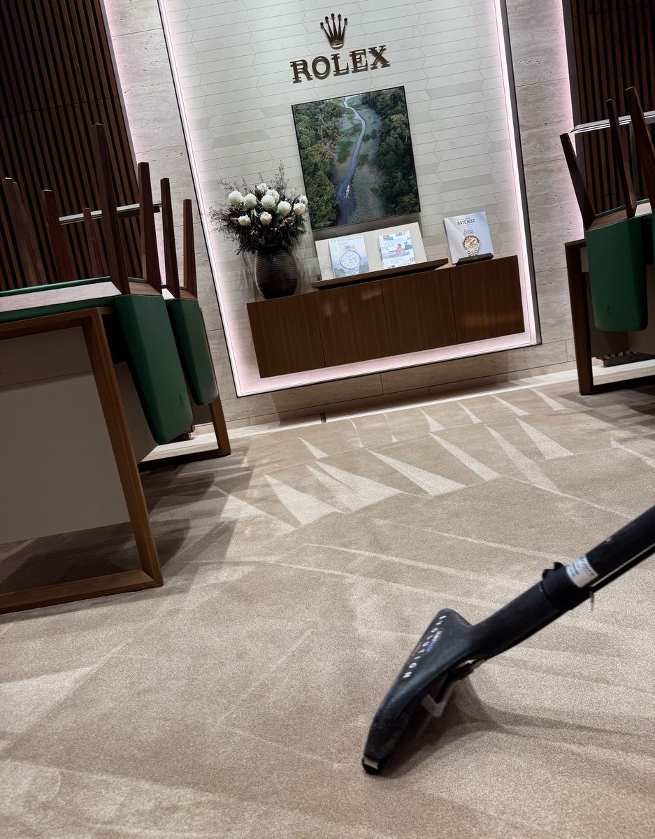 Strata and Body Corporate Carpet Cleaning on the Gold Coast: Who Actually Pays